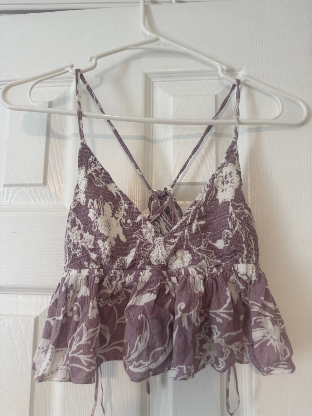 Women's Floral Smocked Peplum Cropped Cami Top in Lavender